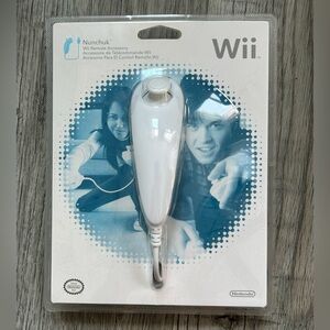Nintendo White Wii Remote Accessory